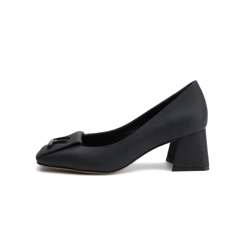 l0vis Vvtt0n heeled shoes